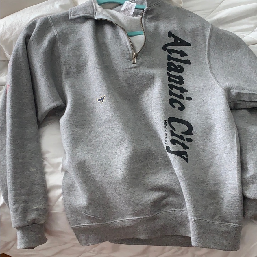 Pull Over Sweater Jacket